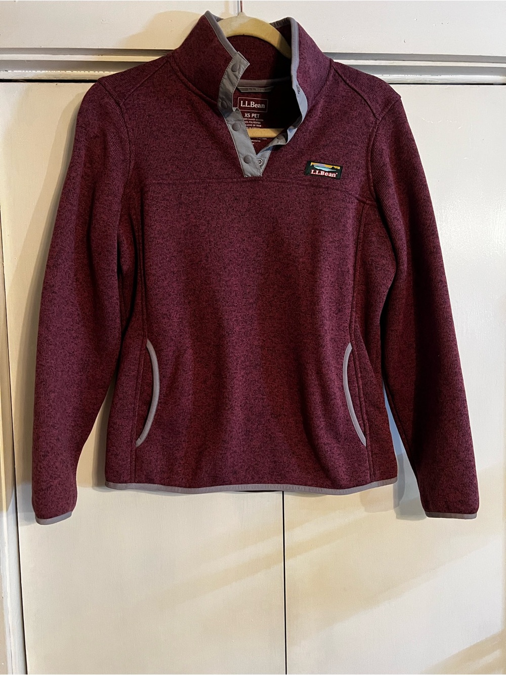 L.L. Bean Women's Heathered Wine Pullover with Gray Trim